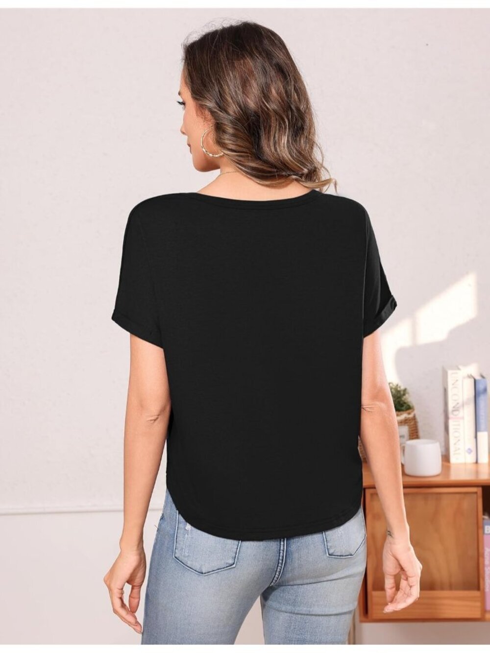 〽️Women's Black Roll Short Sleeve Crewneck Loose Fit Boxy Pull On Crop Tops - Picture 4 of 5